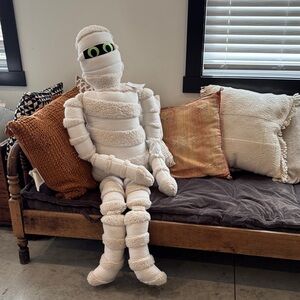 NWT Isaac Mizrahi 5 ft Mummy Pillow with Glow In The Dark Eyes